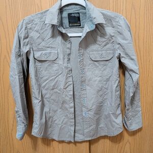 Gray Button Down Shirt With Electric Blue Accents